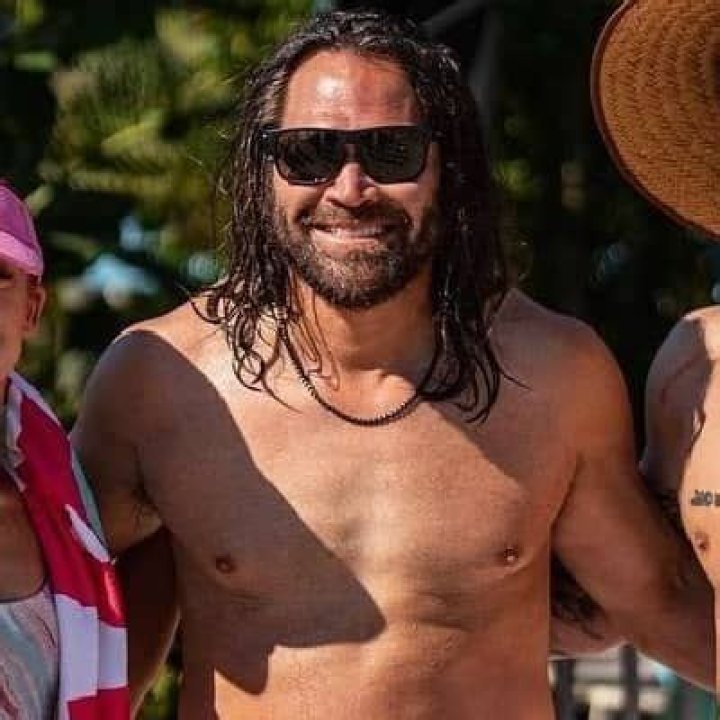 Johnny Damon- Wiki, Age, Ethnicity, Height, Weight, Net Worth, Wife