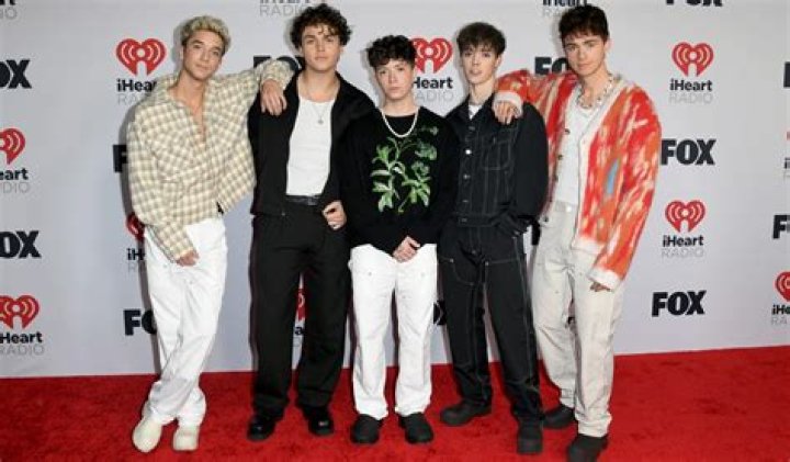 Jonah Marais- Wiki, Age, Height, Net Worth, Girlfriend, Ethnicity