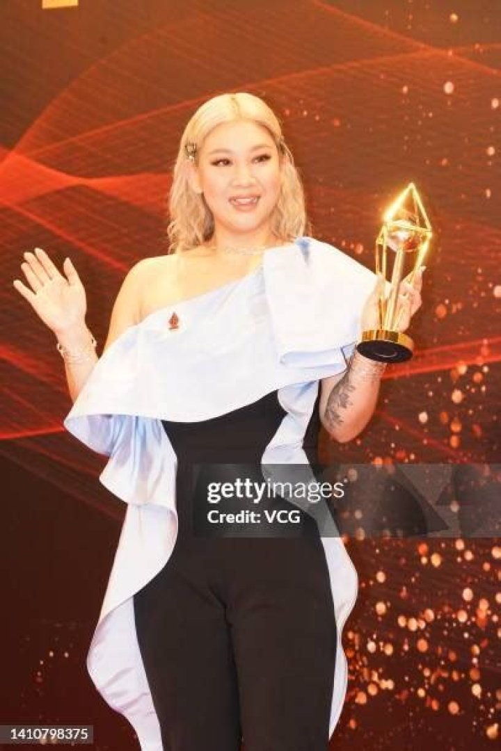 Joyce Cheng Yan-yee Net Worth 2024, Age, Height, Bio, Birthday, Wiki!