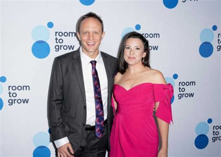 
Julie Warner- Husband, Love Life, Married, Net Worth	