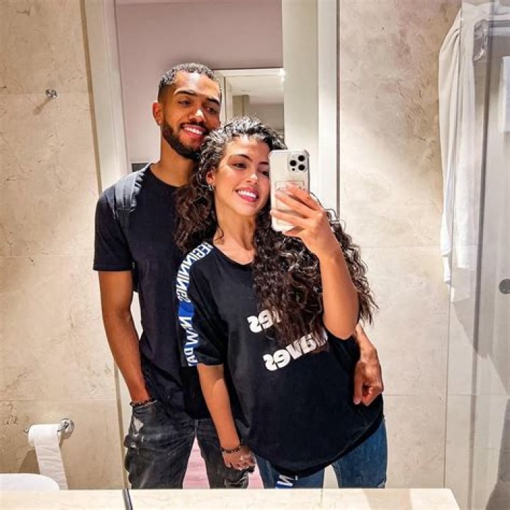 Juninho Pernambucano’s Wife: Who is Juninho Pernambucano Dating?