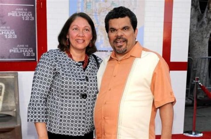 Junior Guzman Net Worth, Age, Height, Bio, Birthday, Wiki!