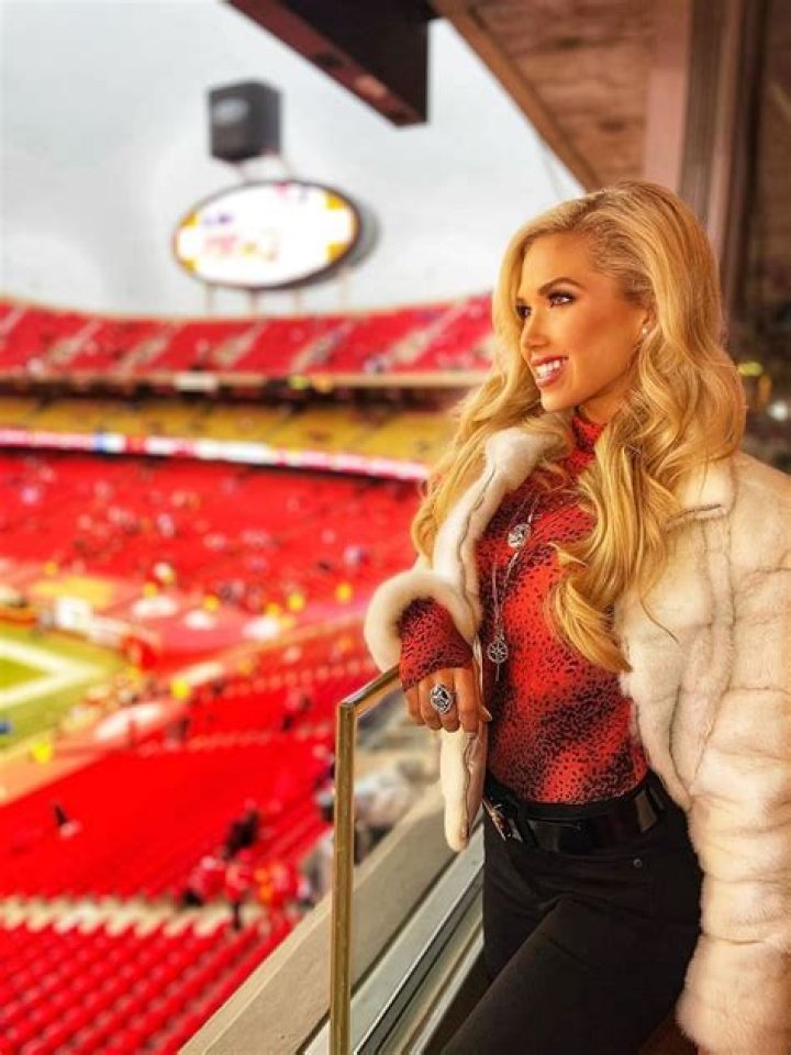 Kameron Monet - Net Worth, Age, Height, Birthday, Bio, Wiki!