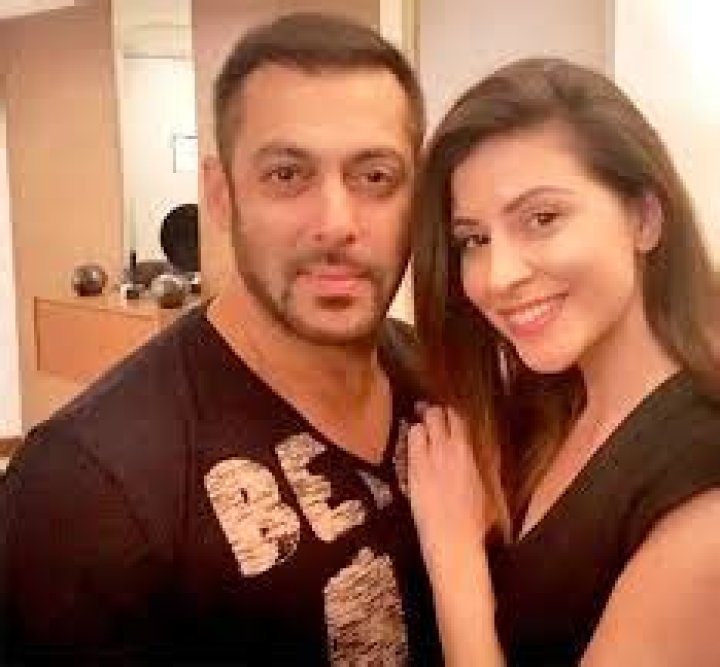 Karishma Kotak’s Boyfriend: Who is Karishma Kotak Dating?