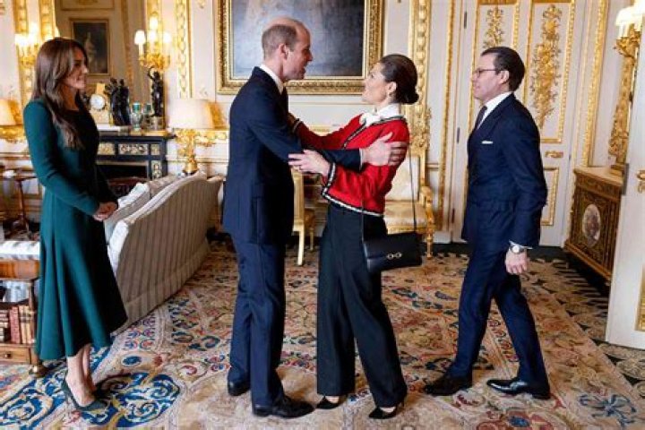 Kate Middleton, Prince William 2.0? Prince Harry Caught Kissing Girlfriend On Ski Slopes