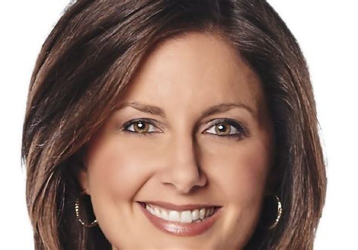 Katherine Amenta WPXI: Bio, Wiki, Age, Height, Family, Husband, Salary and Engagement