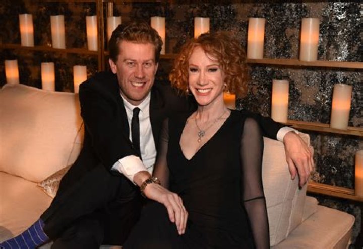 Kathy Griffin Discusses Randy Bick Divorce, Admits It’s Difficult