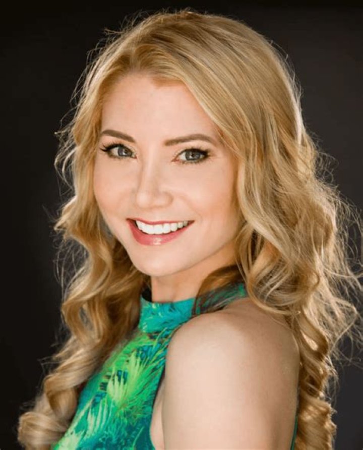 Katie McCabe - Net Worth, Age, Height, Birthday, Bio, Wiki!