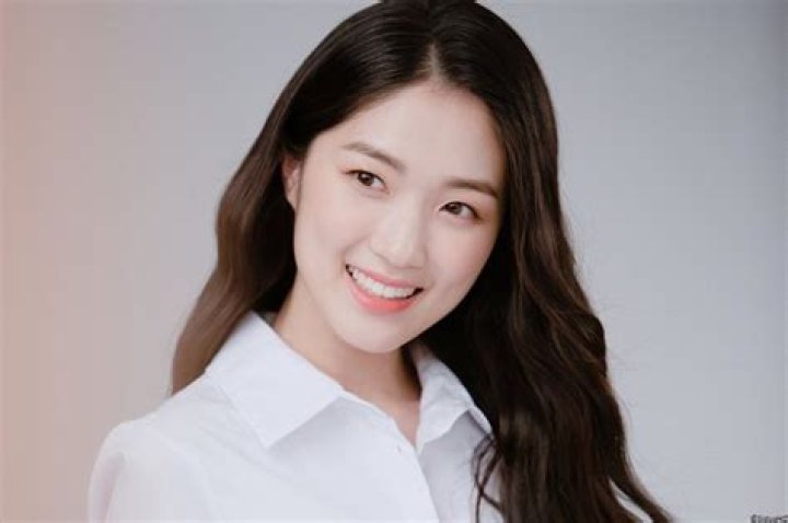 Kim Hye-yoon - Net Worth, Age, Height, Birthday, Bio, Wiki!