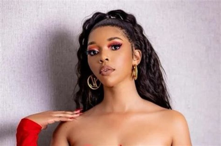 Kimberly Kholiwe Biography: Age, Instagram, Pictures, Net Worth, Wiki, Boyfriend, Husband