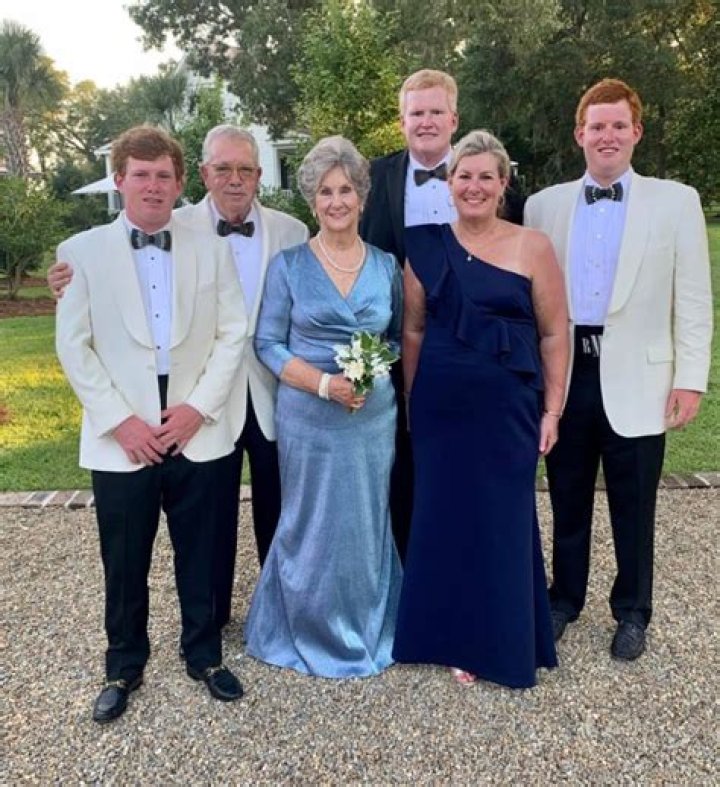 Kimberly Klacik Bio, Wiki, Age, Parents, Net Worth, Husband, Height, Education and Primary