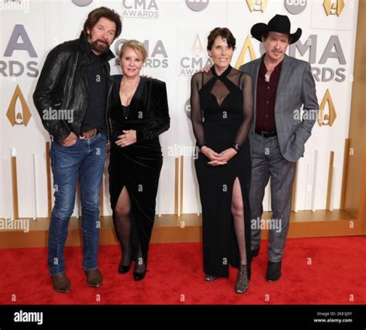 Kix Brooks Wiki, Height, Wife, Net Worth