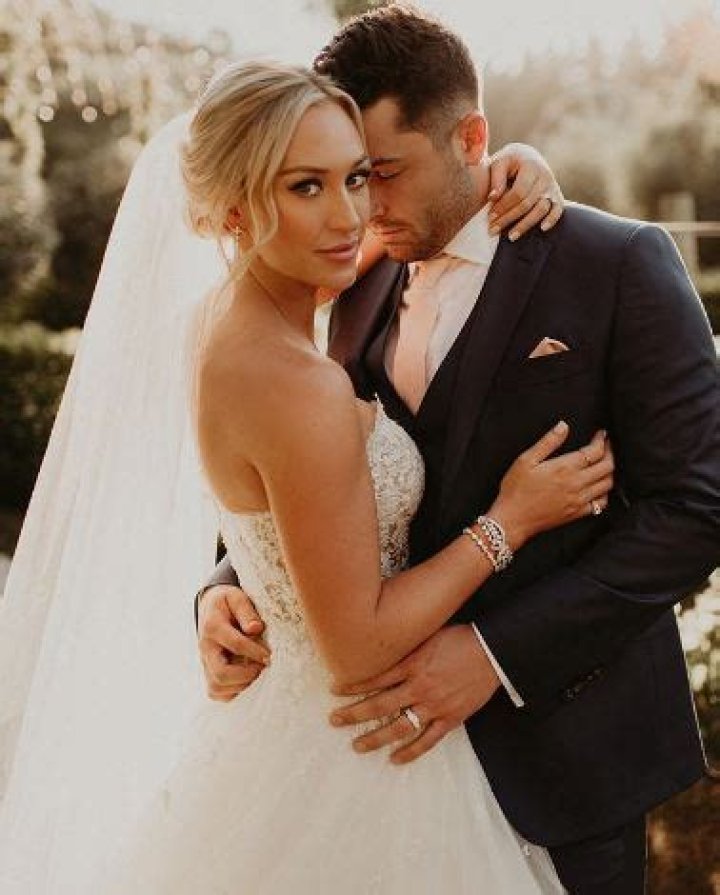 Know About Baker Mayfield; Wife, Wedding, Stats, Contract, Salary
