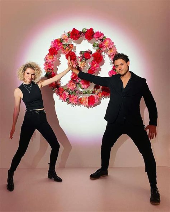 Know All About Michael Hooper Wife Kate Howard!