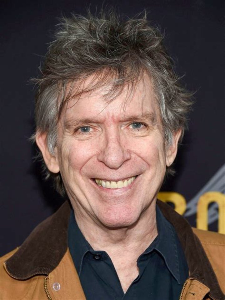 Kurt Loder Bio, Wiki, Age, Family, MTV and Net Worth.