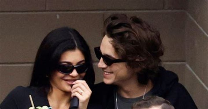 Kylie Jenner And Cody Simpson Sexy Steamy Dating Pics – Cheating on Jaden Smith For Sure (PHOTOS)
