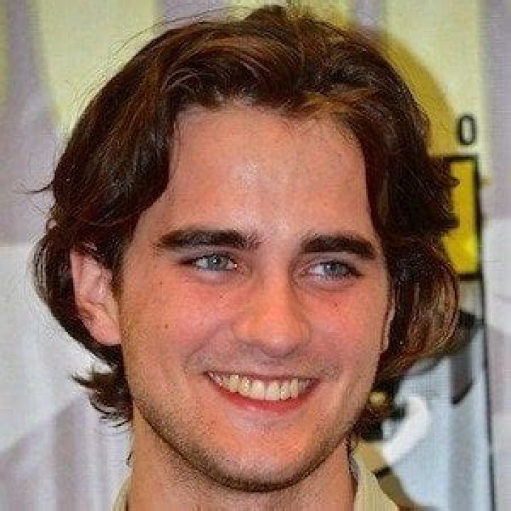 Landon Liboiron Bio, Wiki, Age, Height, Girlfriend, Family, Degrassi, Movies Shows and Net worth