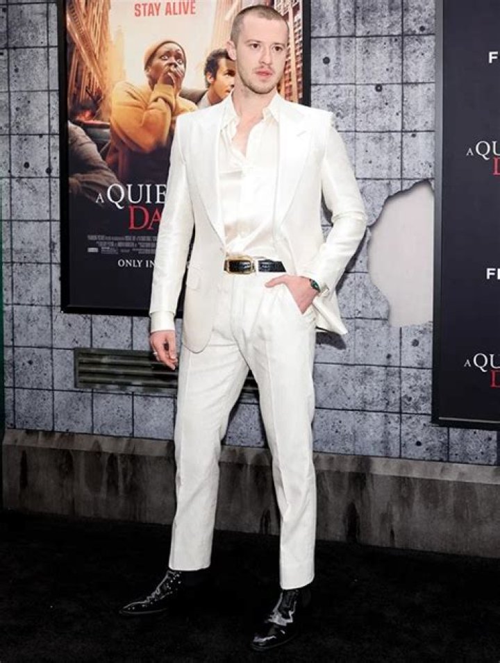 Larry Quinn Net Worth, Age, Height, Bio, Birthday, Wiki!