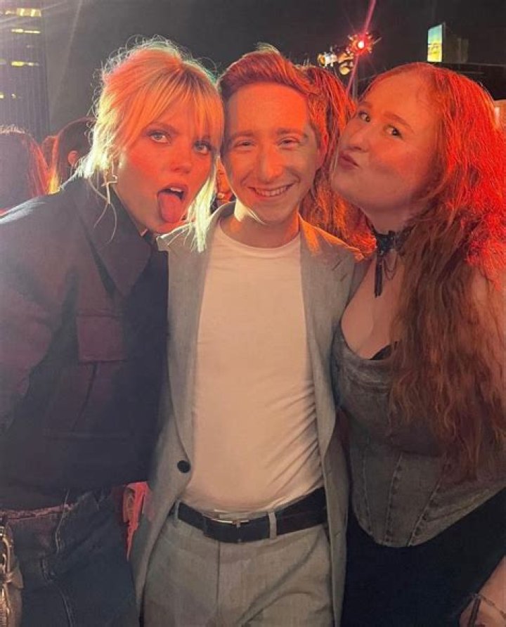 Larry Saperstein’s Girlfriend: Who is Larry Saperstein Dating?
