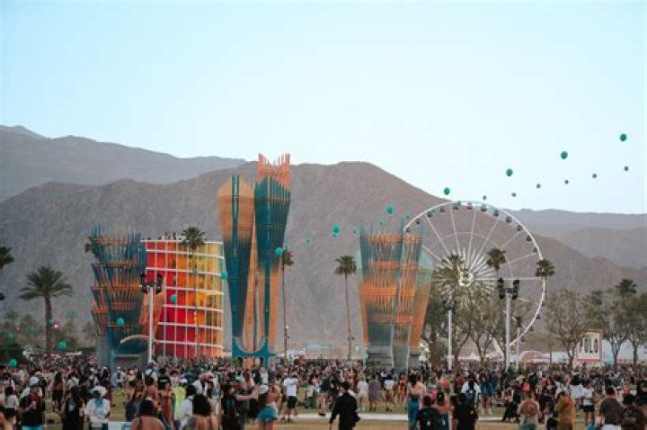 Las Vegas: The Celebrity Playground of America