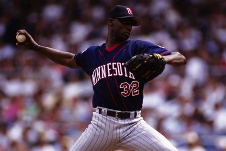 Latroy Hawkins - Net Worth, Age, Height, Birthday, Bio, Wiki!