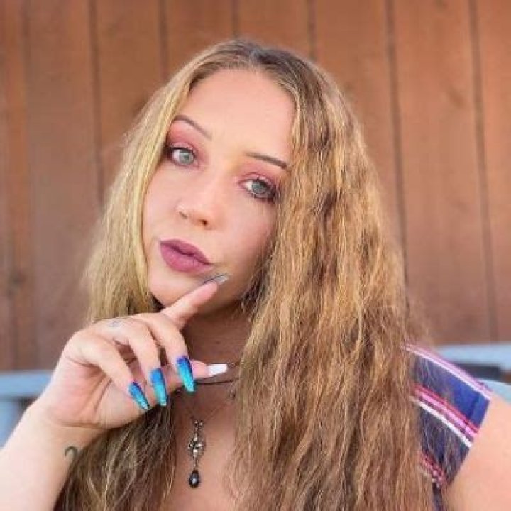 
Laura Lee Watts- Wiki, Age, Height, Net Worth, Husband, Ethnicity	