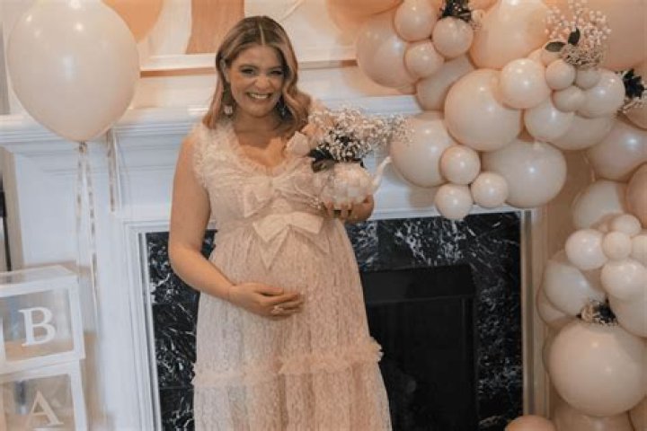 Lauren Alaina claims her first number one with 'Road Less Travelled'