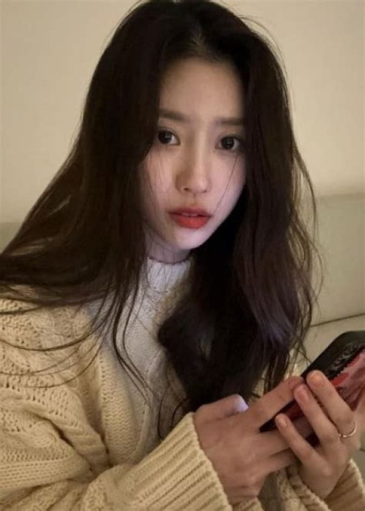 Lee Mi-joo - Net Worth, Age, Height, Birthday, Bio, Wiki!