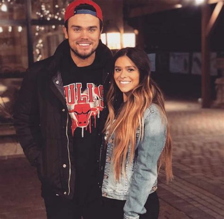 Leeza Gibbons’s Husband: Who is Leeza Gibbons Dating?