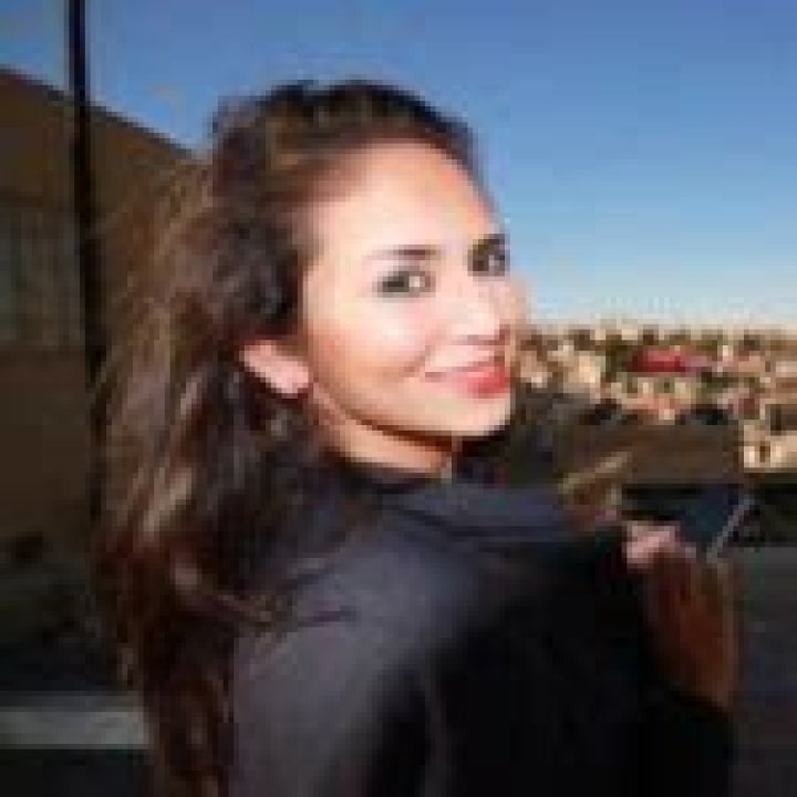 Leone Lakhani Wiki: Her Family & Personal Life Details