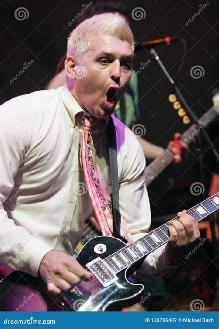 Less Than Jake Performs for the First Time on Late Night TV on 'The Chris Gethard Show'