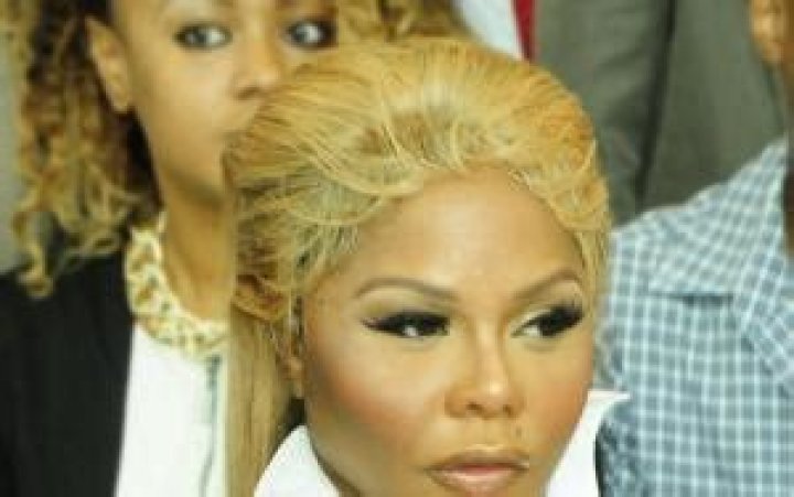 Lil Kim- Bio, Age, Ethnicity, Boyfriend, Height, Net Worth, Career