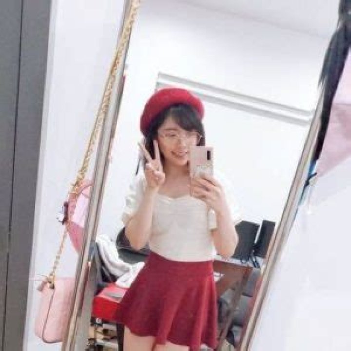 LilyPichu- Age, Boyfriend, Height, Net Worth, Ethnicity, Career