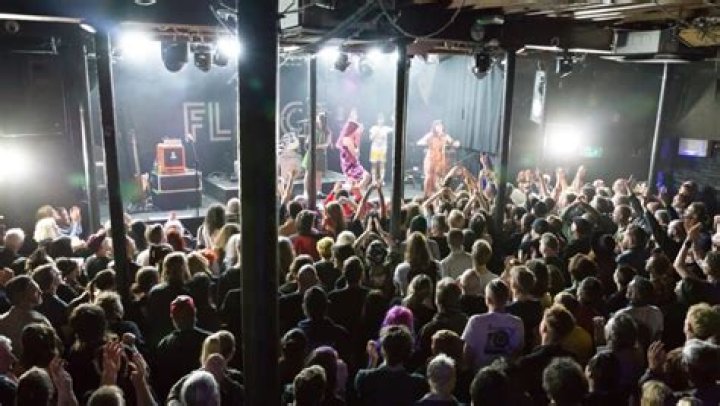 LIVE REVIEW: Sarah Darling @ The Fleece - Bristol