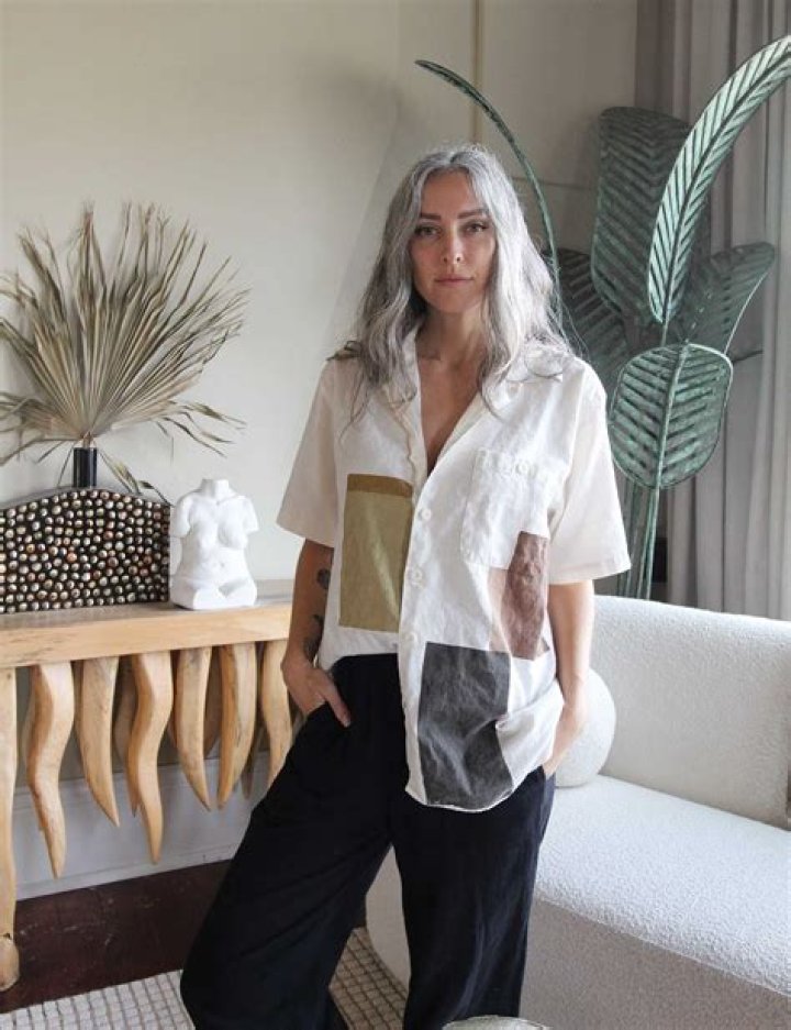 Liz Kamarul - Net Worth, Age, Height, Birthday, Bio, Wiki!