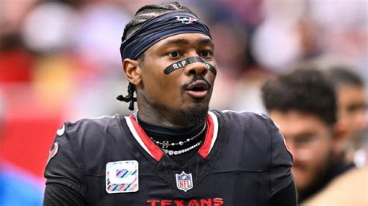 Logan Diggs Family Background : Is He Related To Stefon Diggs? Wiki Explore