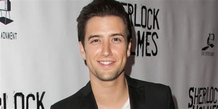 Logan Henderson Net Worth, Age, Height, Bio, Birthday, Wiki!