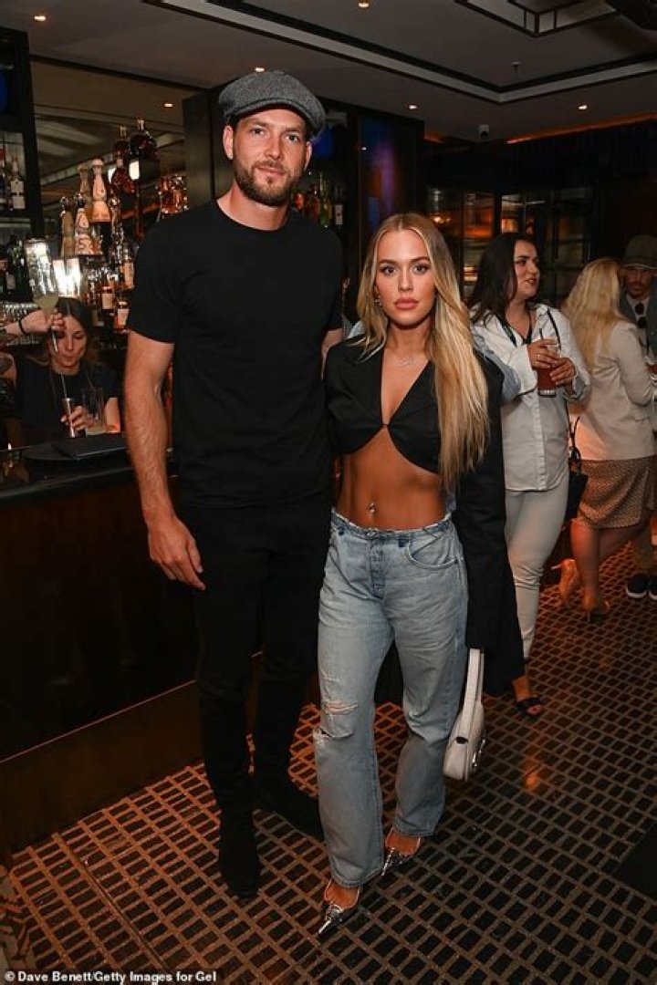 Lottie Tomlinson’s Boyfriend: Who is Lottie Tomlinson Dating?