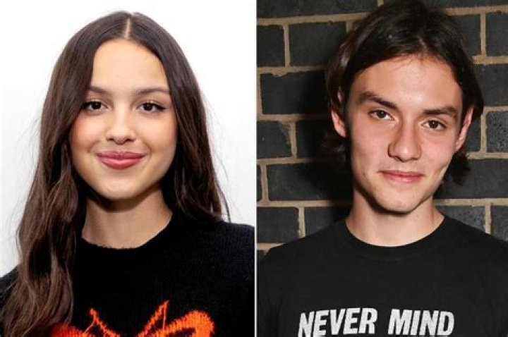 Louis Partridge- Wiki, Age, Girlfriend, Ethnicity, Net Worth, Height, Career