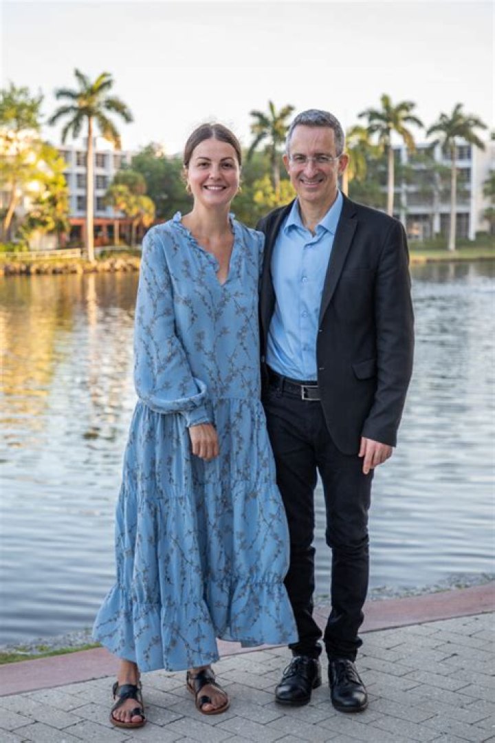 Louis Whitlow Net Worth and Wikipedia – Who Is His Wife Tiffany Whitlow?