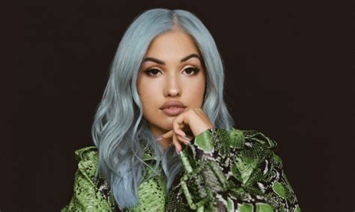 Mabel follows up BRIT Award win with sassy new single 'Boyfriend'