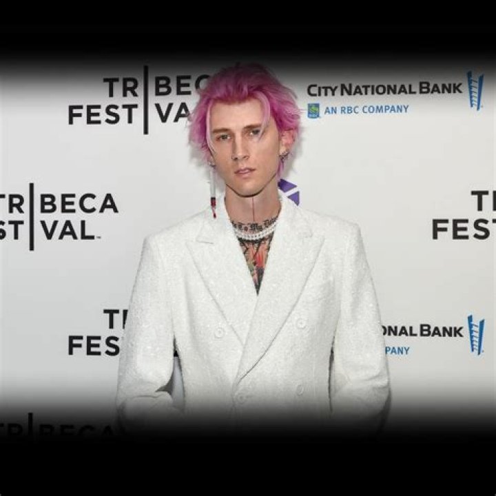 Machine Gun Kelly Net Worth, Age, Height, Bio, Birthday, Wiki!