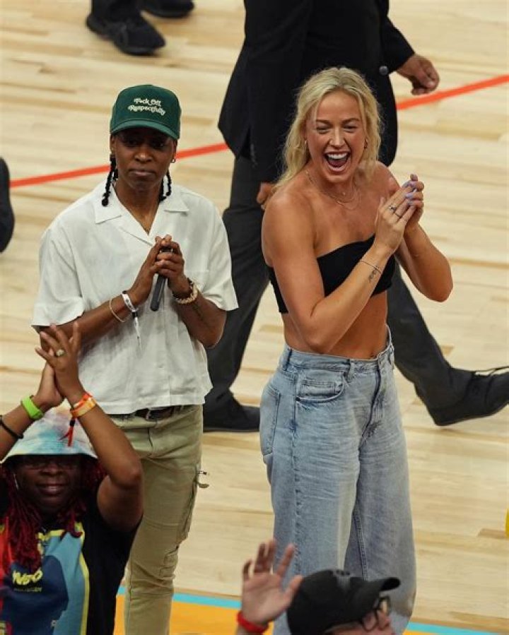 Mackzjones- Net Worth, Bio, Boyfriend, Height, Career