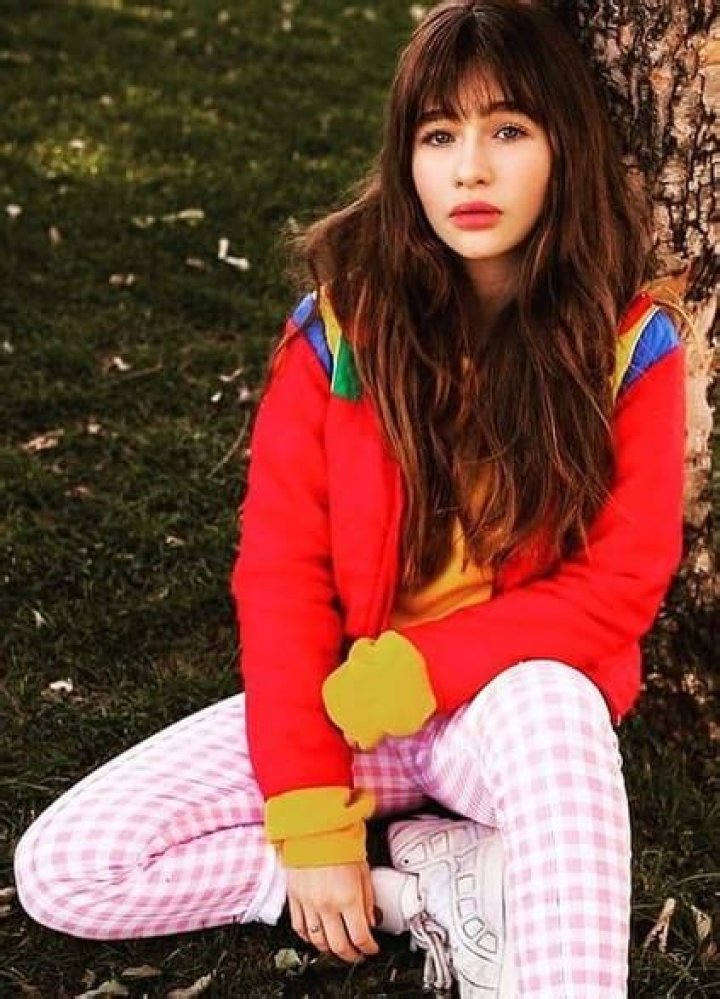 Malina Weissman Bio, Wiki, Age, Height, Parents, Boyfriend, Net Worth