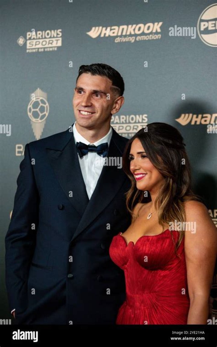 Mandinha Martinez- The Wife Of Emiliano Martinez