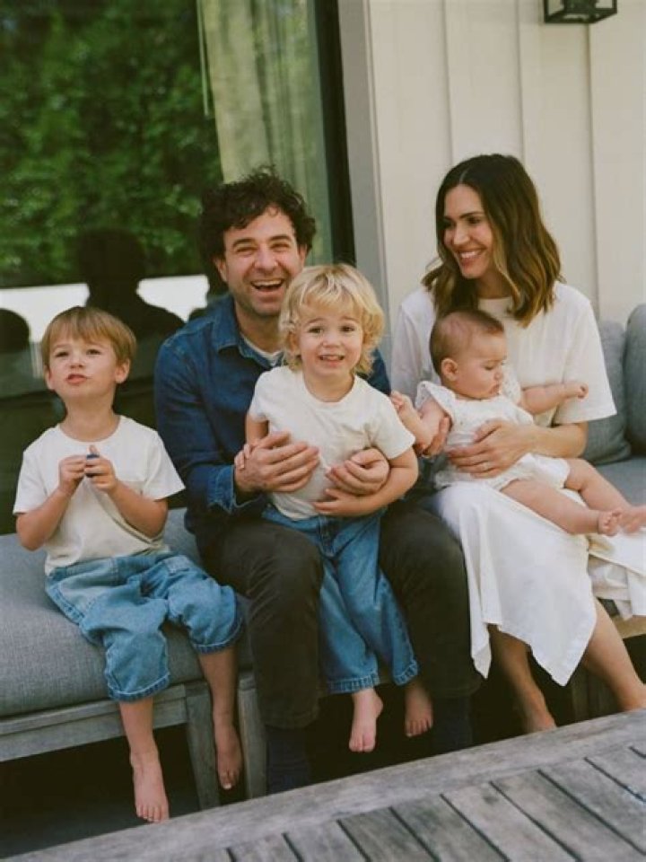 Mandy Moore Net Worth, Age, Height, Bio, Birthday, Wiki!