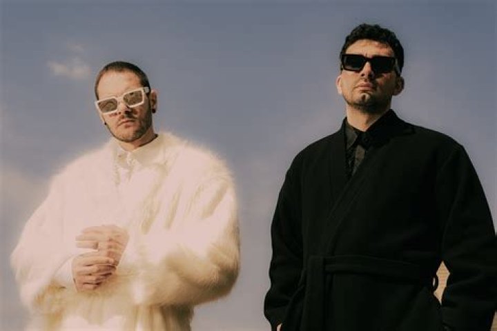 Marnik releases awesome new dancefloor-filler "Artificial Intelligence" in collaboration with Sirona and Heyder