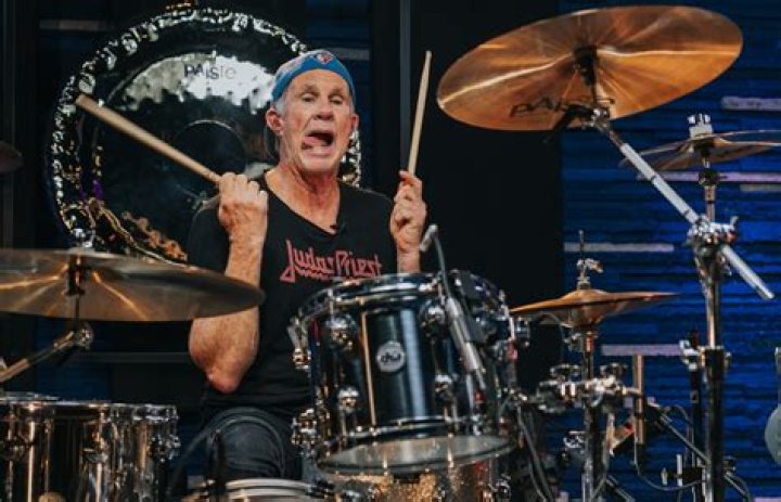 Martin Smith (drummer)’s biography, net worth, fact, career, awards and life story