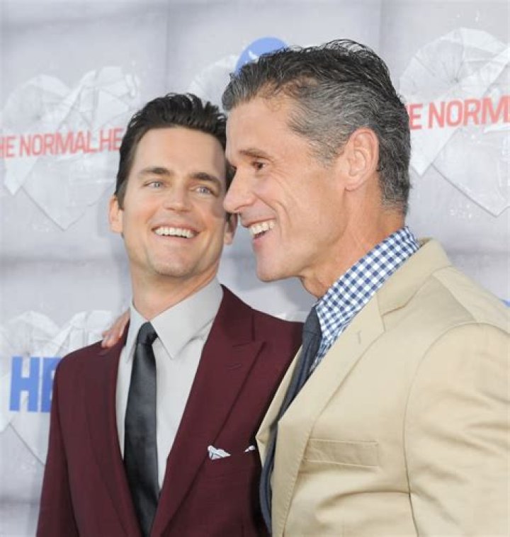 Matt Bomer Husband, Family, Kids, Height, Net Worth, Is He Gay?