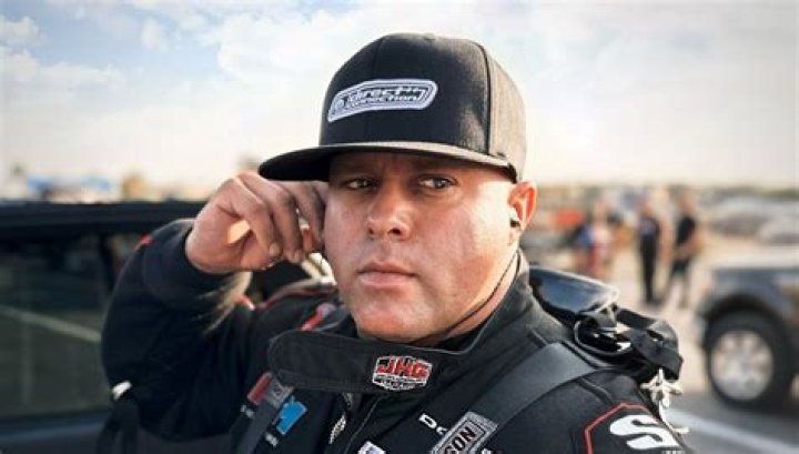 Matt Hagan Net Worth, Age, Height, Bio, Birthday, Wiki!